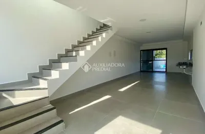 Casa com 3 quartos à venda na servidão caminho dos areais, 2, são joão do rio vermelho, florianópolis, 122 m2 por r$ 750.000