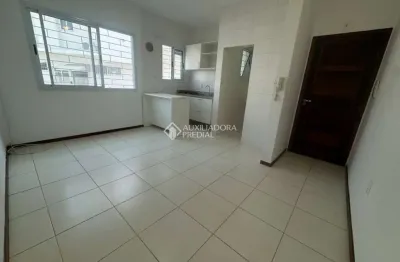 Apartamento com 2 quartos à venda na rua jardim esperança, 20, carianos, florianópolis, 55 m2 por r$ 411.000