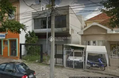 Prédio à venda na rua gonçalves ledo, 38, partenon, porto alegre, 496 m2 por r$ 551.000