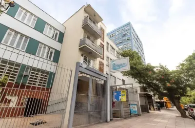 Apartamento com 3 quartos à venda na rua coronel fernando machado, 797, centro histórico, porto alegre, 100 m2 por r$ 249.000