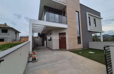 Casa com 2 quartos à venda na nielsen ubiratã delfino jose, 6, bela vista, palhoça, 84 m2 por r$ 470.000