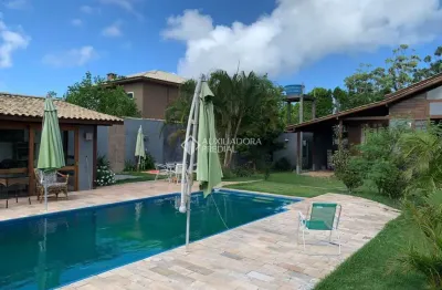 Casa com 4 quartos à venda na rua dário da rosa, 325, são joão do rio vermelho, florianópolis, 300 m2 por r$ 1.060.000