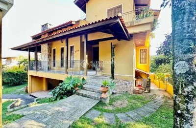 Casa com 4 quartos à venda na servidão ruth bastos de oliveira, 165, lagoa da conceição, florianópolis, 295 m2 por r$ 2.800.000