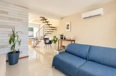 Casa com 3 quartos à venda na rua marinas do campeche, 156, campeche, florianópolis, 105 m2 por r$ 1.149.000