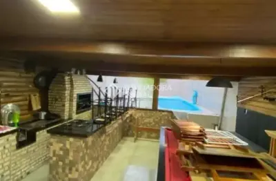 Casa com 3 quartos à venda na rua rodrigo duarte, 257, bela vista, palhoça, 160 m2 por r$ 658.000