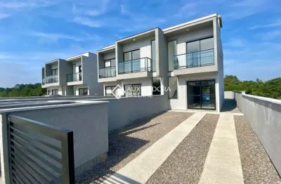 Casa com 2 quartos à venda na servidão caminho dos areais, 10, são joão do rio vermelho, florianópolis, 130 m2 por r$ 650.000