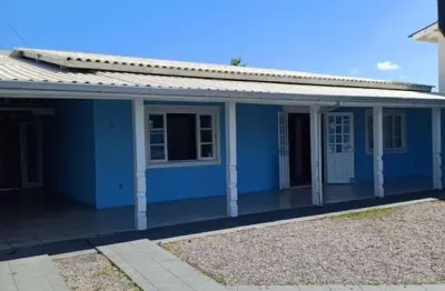 Casa com 3 quartos à venda na caravelas, 217, enseada de brito, palhoça, 240 m2 por r$ 565.000