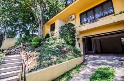 Casa com 3 quartos à venda na rua joão paetzel, 551, chácara das pedras, porto alegre, 222 m2 por r$ 1.544.000