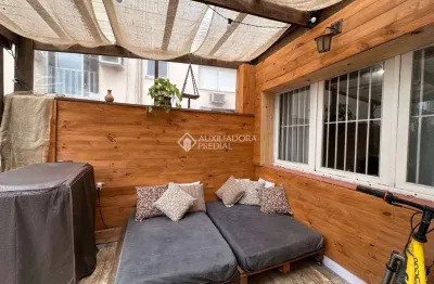 Apartamento com 1 quarto à venda na avenida venâncio aires, 306, cidade baixa, porto alegre, 30 m2 por r$ 298.000