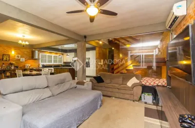 Casa com 4 quartos à venda na avenida belém velho, 3291, vila nova, porto alegre, 320 m2 por r$ 744.000