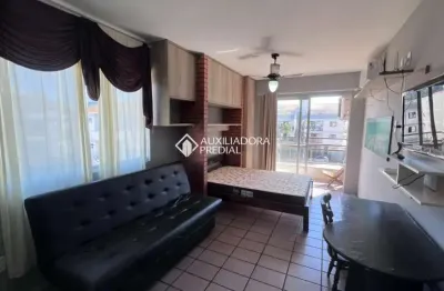 Apartamento com 1 quarto à venda na rua hypólito gregório pereira, 137, canasvieiras, florianópolis, 50 m2 por r$ 380.000