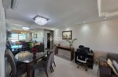 Apartamento com 3 quartos à venda na rua souza dutra, 353, estreito, florianópolis, 106 m2 por r$ 1.490.000