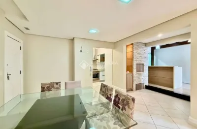 Apartamento com 2 quartos à venda na rua martinho calado, 20, centro, florianópolis, 135 m2 por r$ 980.000