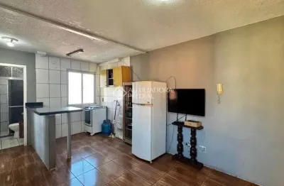 Apartamento com 2 quartos para alugar na avenida primeiro de março, 4989, santo afonso, novo hamburgo, 38 m2 por r$ 1.200