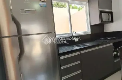 Casa em condomínio fechado com 2 quartos para alugar na rua balduíno michel, 34, rondônia, novo hamburgo, 79 m2 por r$ 2.450