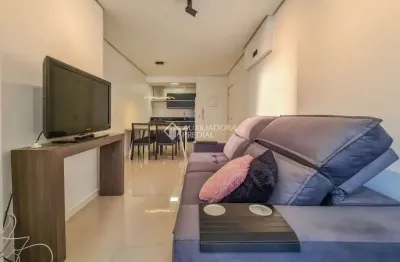 Apartamento com 2 quartos para alugar na rua cristóvão colombo, 516, vila rosa, novo hamburgo, 69 m2 por r$ 2.900