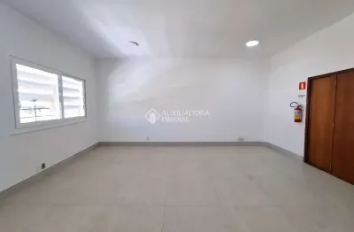 Sala comercial para alugar na rua imperatriz leopoldina, 355, rio branco, novo hamburgo, 33 m2 por r$ 500