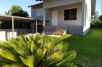 Casa com 2 quartos à venda na rua roberto ertel filho, 289, montanha, lajeado, 150 m2 por r$ 650.000