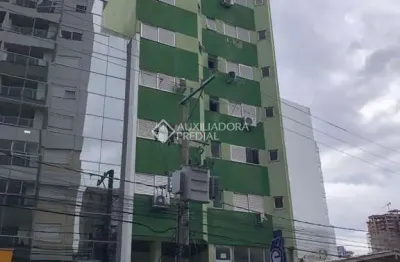 Apartamento com 1 quarto à venda na rua bento gonçalves, 123, centro, lajeado, 32 m2 por r$ 200.000