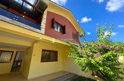Casa com 3 quartos à venda na alberto müller, 123, universitário, lajeado, 122 m2 por r$ 650.000