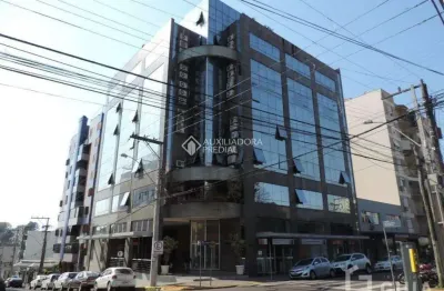 Sala comercial à venda na rua bento gonçalves, 705, centro, lajeado, 48 m2 por r$ 318.000