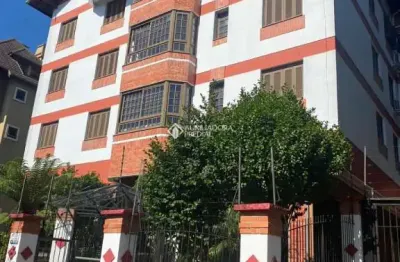 Apartamento com 2 quartos para alugar na rua são pedro, 1409, centro, gramado, 65 m2 por r$ 2.600