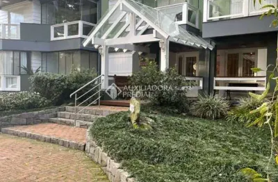 Apartamento com 3 quartos para alugar na rua do colégio, 123, belvedere, gramado, 168 m2 por r$ 5.700