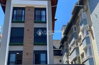 Apartamento com 2 quartos para alugar na rua augusto zatti, 340, centro, gramado, 70 m2 por r$ 6.000