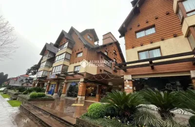 Apartamento com 3 quartos para alugar na Avenida Das Hortênsias, 1377, Centro, Gramado, 134 m2 por R$ 8.000