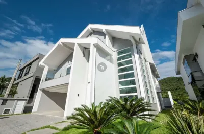 Casa em condomínio fechado com 5 quartos à venda na avenida das arapongas, 1265, ariribá, balneário camboriú por r$ 6.500.000