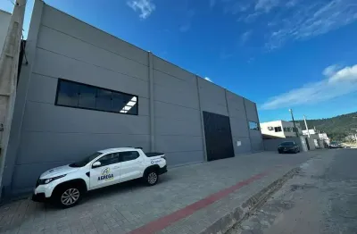 Barracão / galpão / depósito para alugar na rua santa cecília, 346, várzea do ranchinho, camboriú por r$ 16.000