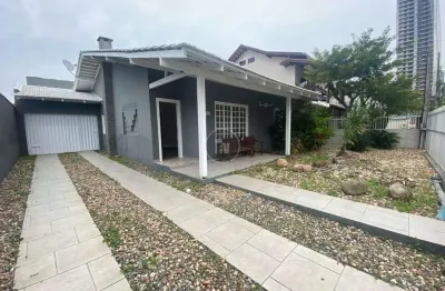 Casa com 3 quartos à venda na rua cecília meireles, 455, praia brava, itajaí por r$ 4.845.000
