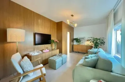 Casa em condomínio fechado com 4 quartos à venda na rua 2000, 910, centro, balneário camboriú por r$ 2.690.000