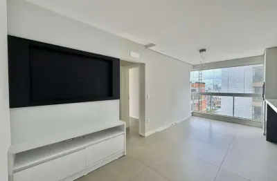 Apartamento com 2 quartos à venda na rua juvenal garcia, 221, centro, itajaí por r$ 750.000