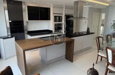 Apartamento com 3 quartos para alugar na Rua Isidoro Caetano, 190, Pioneiros, Balneário Camboriú por R$ 13.500