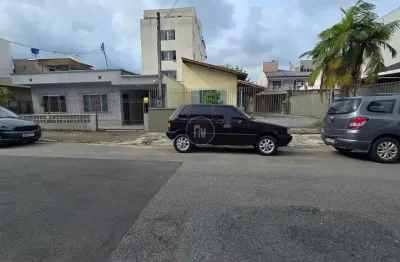 Casa com 5 quartos à venda na Rua Jordânia, 450, Nações, Balneário Camboriú por R$ 3.500.000