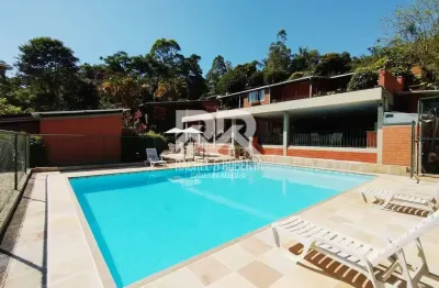 Casa em condomínio na posse com vista da pedra da tartaruga