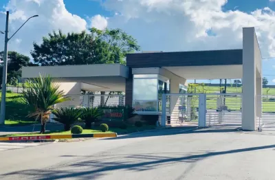 Terreno em condomínio fechado à venda no Condomínio Bellavittá, Caçapava 