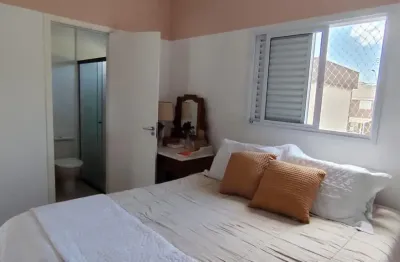 Casa em condomínio fechado com 3 quartos para alugar no Residencial Estoril, Taubaté 