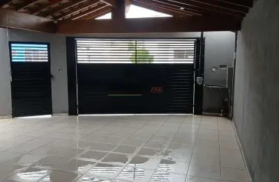 Casa à venda com 3 quartos no Jardim dos Colibris, Indaiatuba, SP