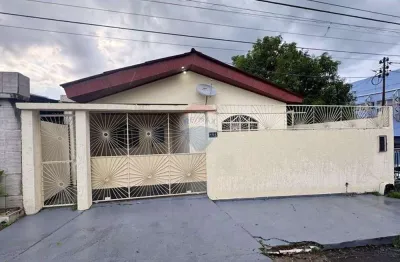 Casa com 3 quartos à venda no Redenção, Manaus 