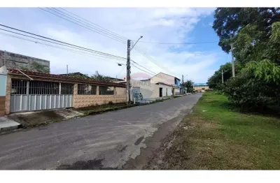 Casa Encantadora no Planalto CUNJUNTO CANAÃ , Manaus - 300m²
