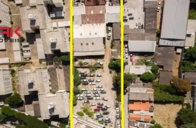 Area para venda, ideal para construcao de predios residenciais.