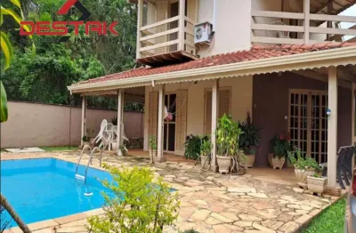 Casa a venda no champs prives residence country golf club em campo limpo paulista/sp.