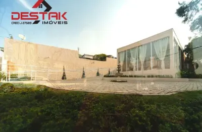 Casa comercial à venda no Jardim Luciana, Jundiaí 