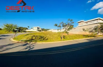 Terreno a venda com 638,02m² no residencial arboretum em vinhedo/sp.