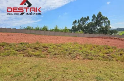 Lote a venda no tambore jundiai, condominio de alto padrao com topografia plana.