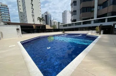 Apartamento 3 suite e 2 vagas, à venda no centro de florianópolis