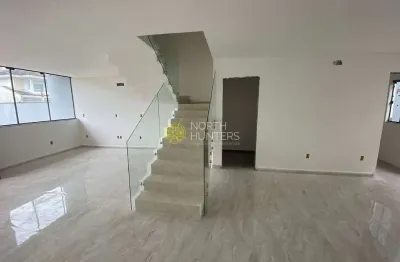 Casa com 3 quartos à venda na Rua Henrique Brikau, Jardim Sofia, Joinville