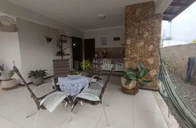Casa com 4 quartos à venda na Rua Jacob Germano Baumer, Vila Nova, Joinville